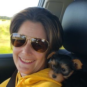 Meet your Posher, Annie